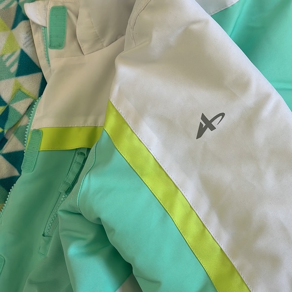 Athletech 3 in 1 Girl’s Jacket  XL (14/16) - Picture 15 of 16